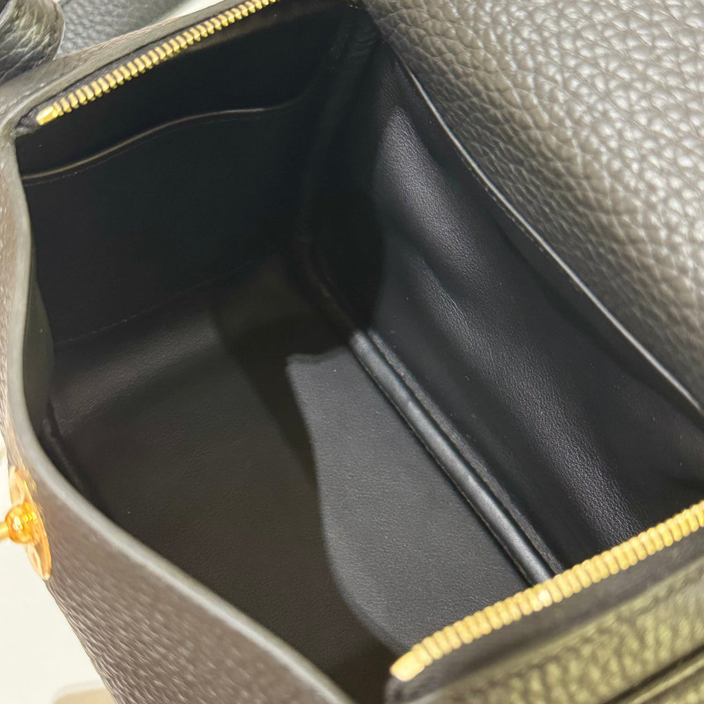 HERMES MINI LINDY IN BLACK WITH GOLD HARDWARE (STAMP B)