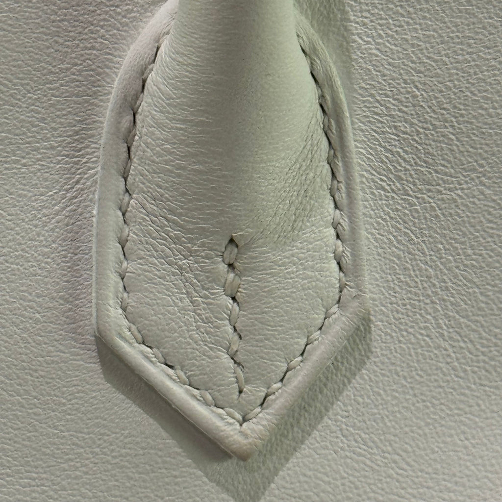 HERMÈS BIRKIN 25 WHITE SWIFT LEATHER WITH PALLADIUM HARDWARE STAMP B