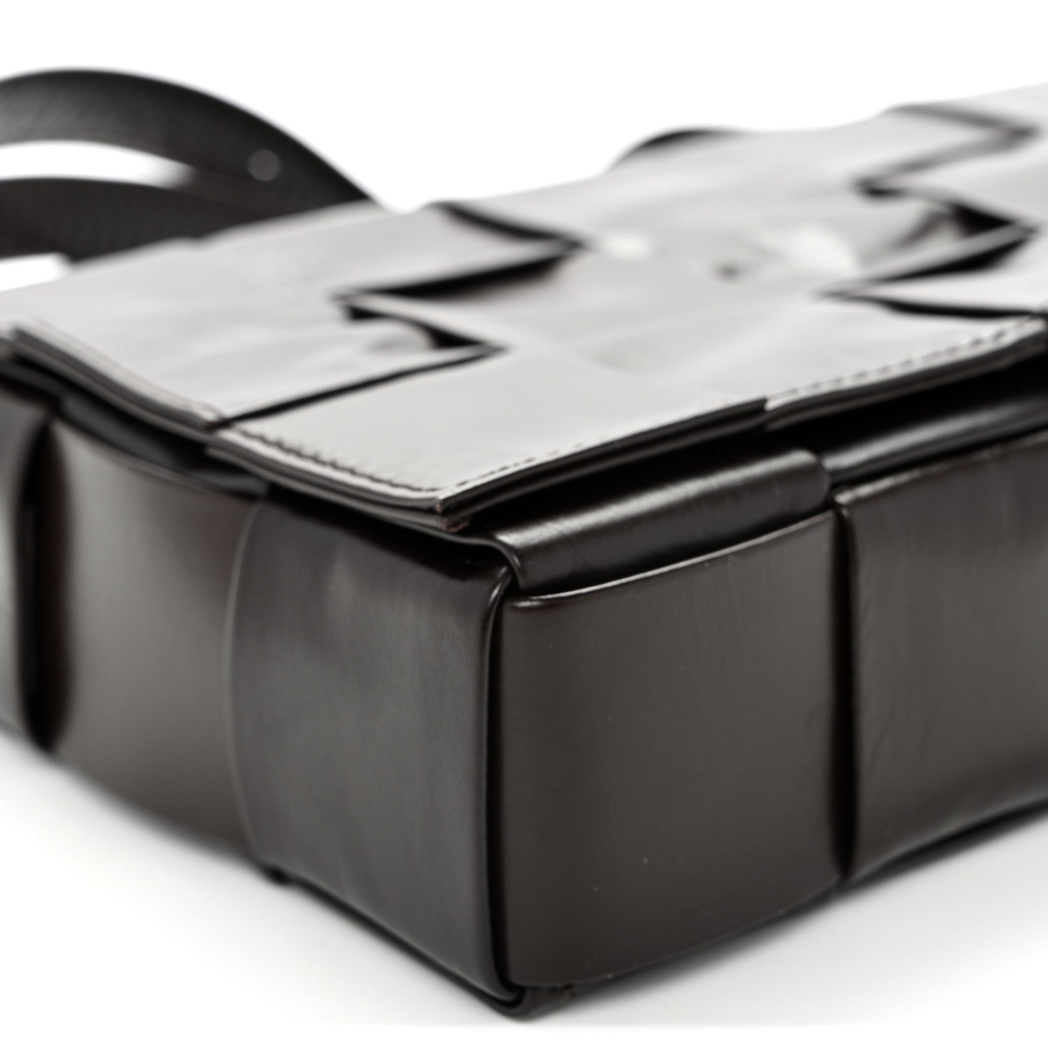 Paper Calfskin Maxi Intreccio Cassette Crossbody Bag Fondant