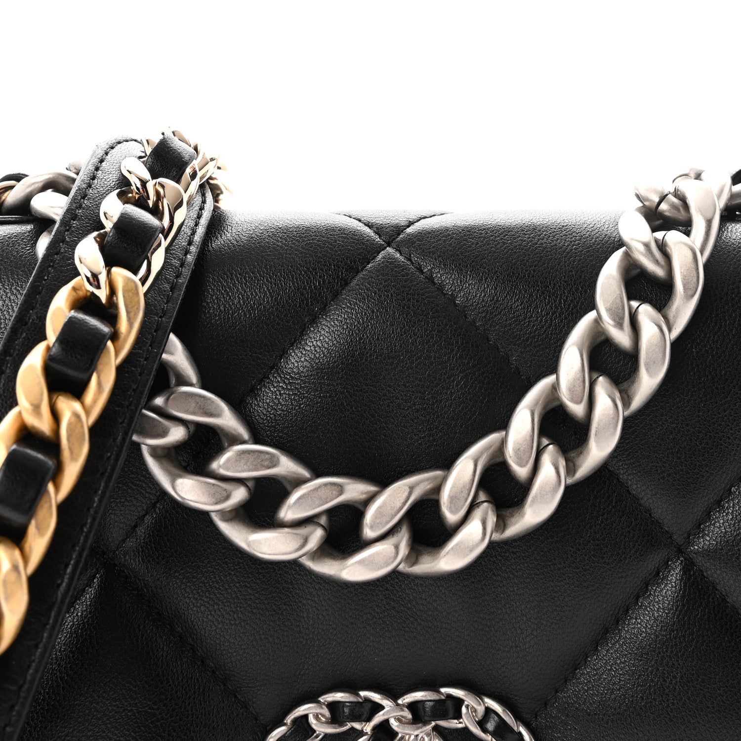 Lambskin Quilted Medium Chanel 19 Flap Black