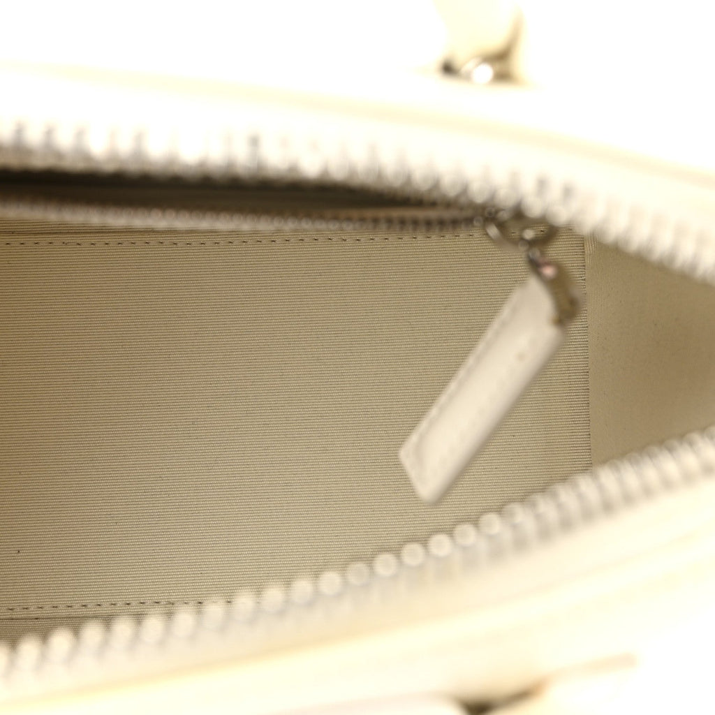 Box Calfskin Mini Lock Antigona Shoulder Bag Ivory