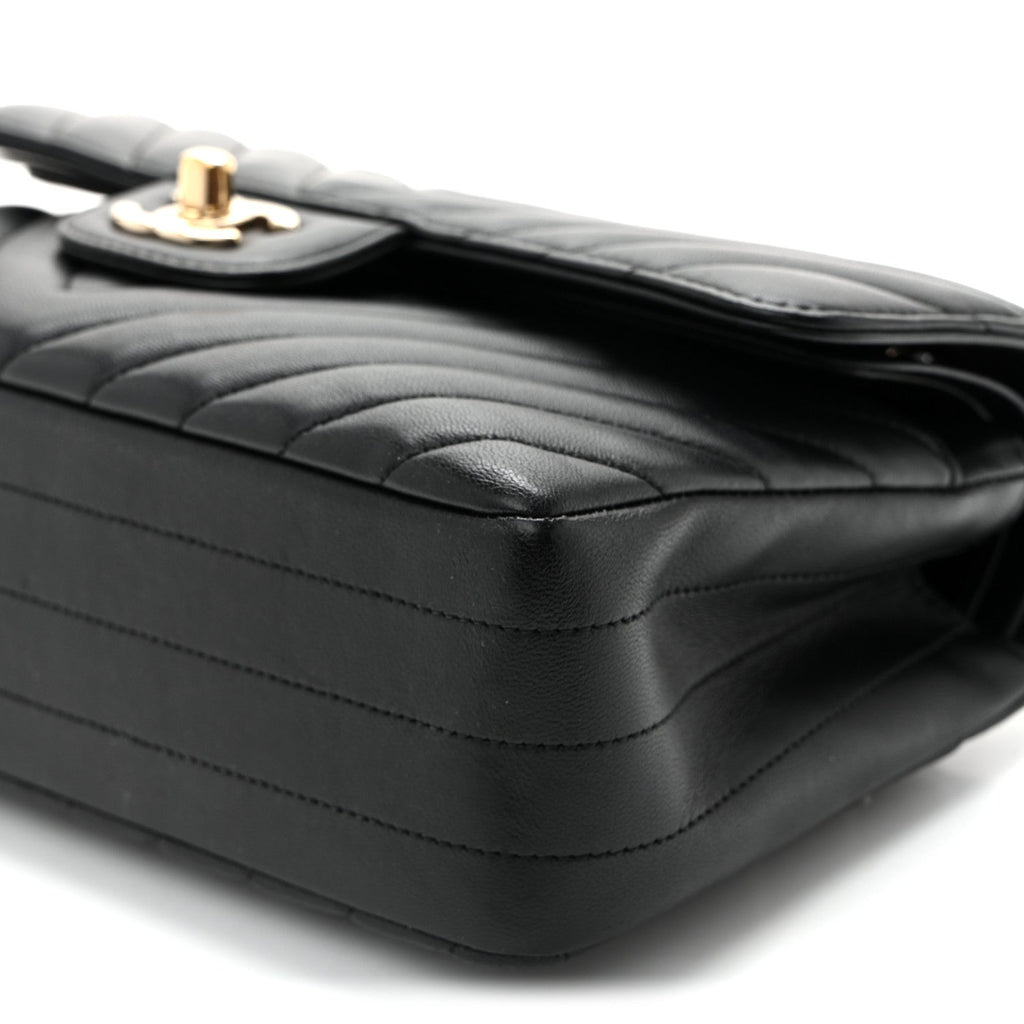 Lambskin Chevron Quilted Small Double Flap Black