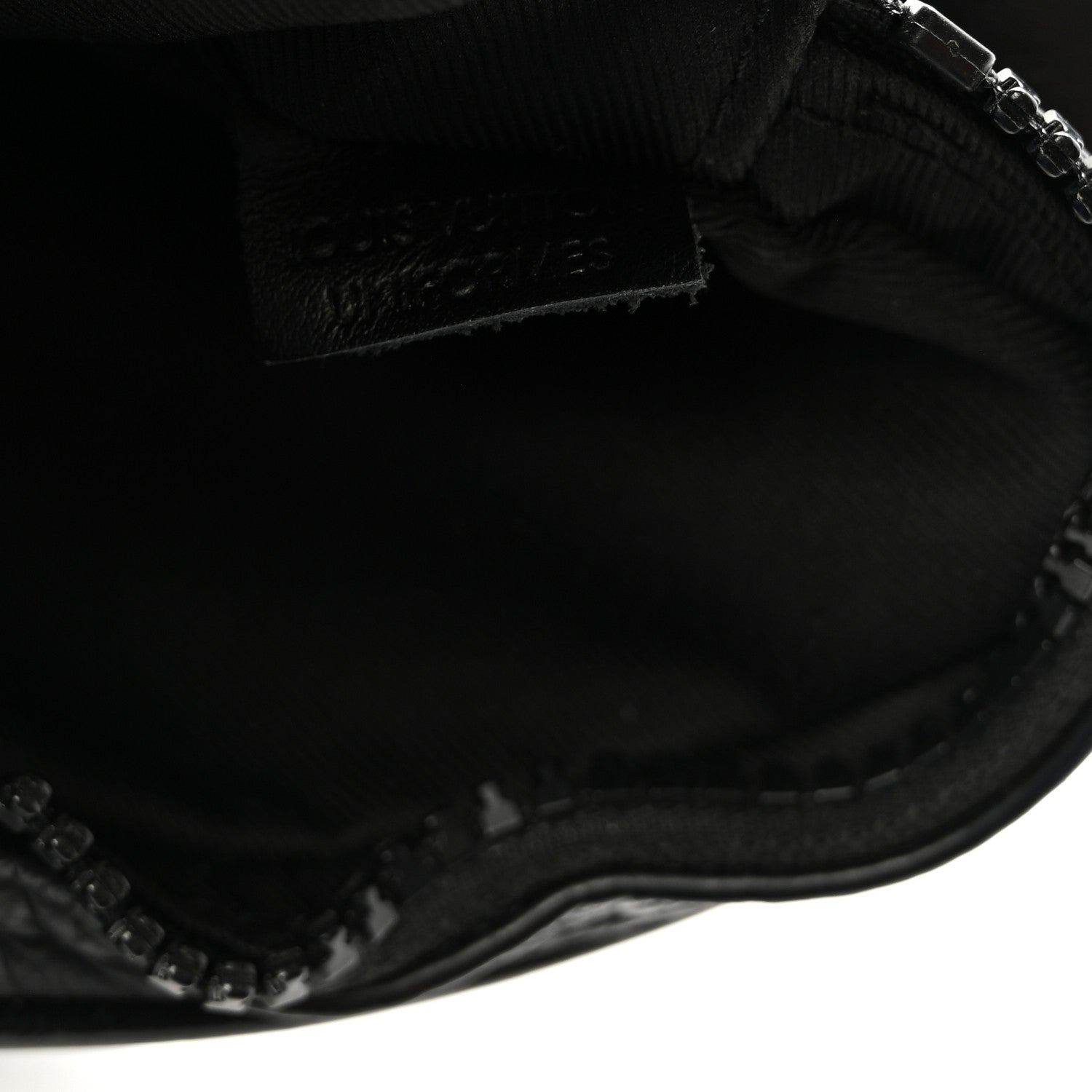 Taurillon Monogram Uniformes Solar Ray Soft Pochette Volga Belt Bag Black