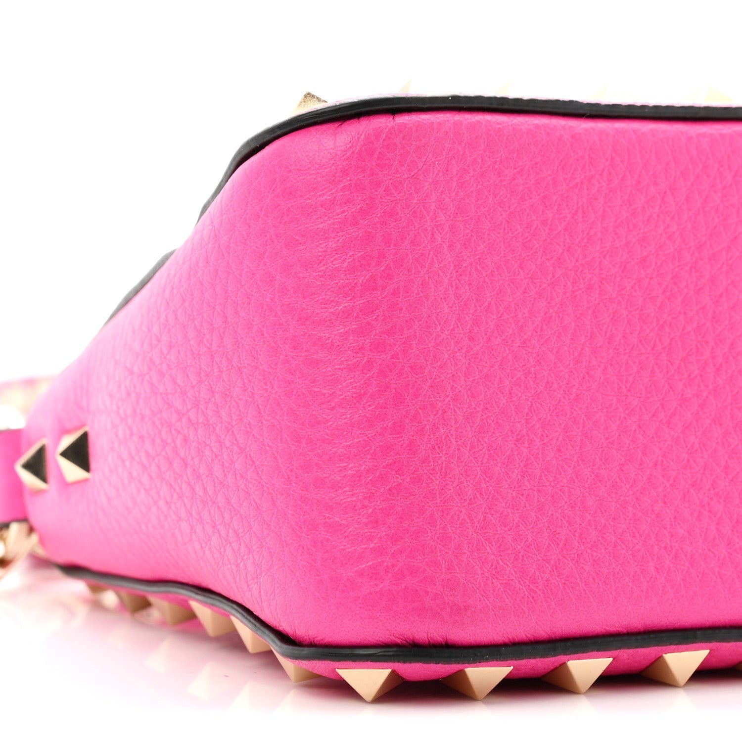 Pebbled Calfskin Small Rockstud Flip Lock Shoulder Bag Fuxia