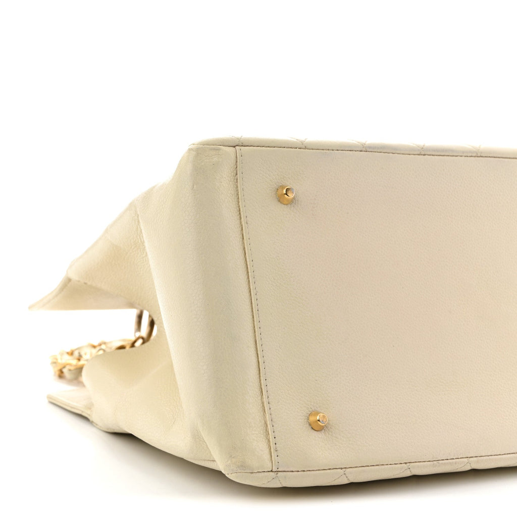 Caviar Quilted Timeless CC Shopping Tote White