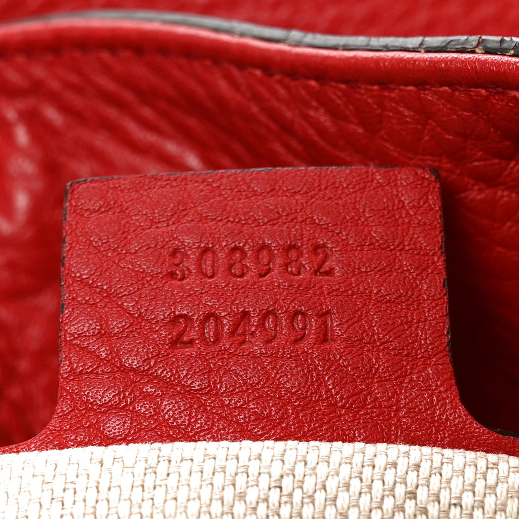Pebbled Calfskin Medium Soho Chain Shoulder Bag Tabasco Red