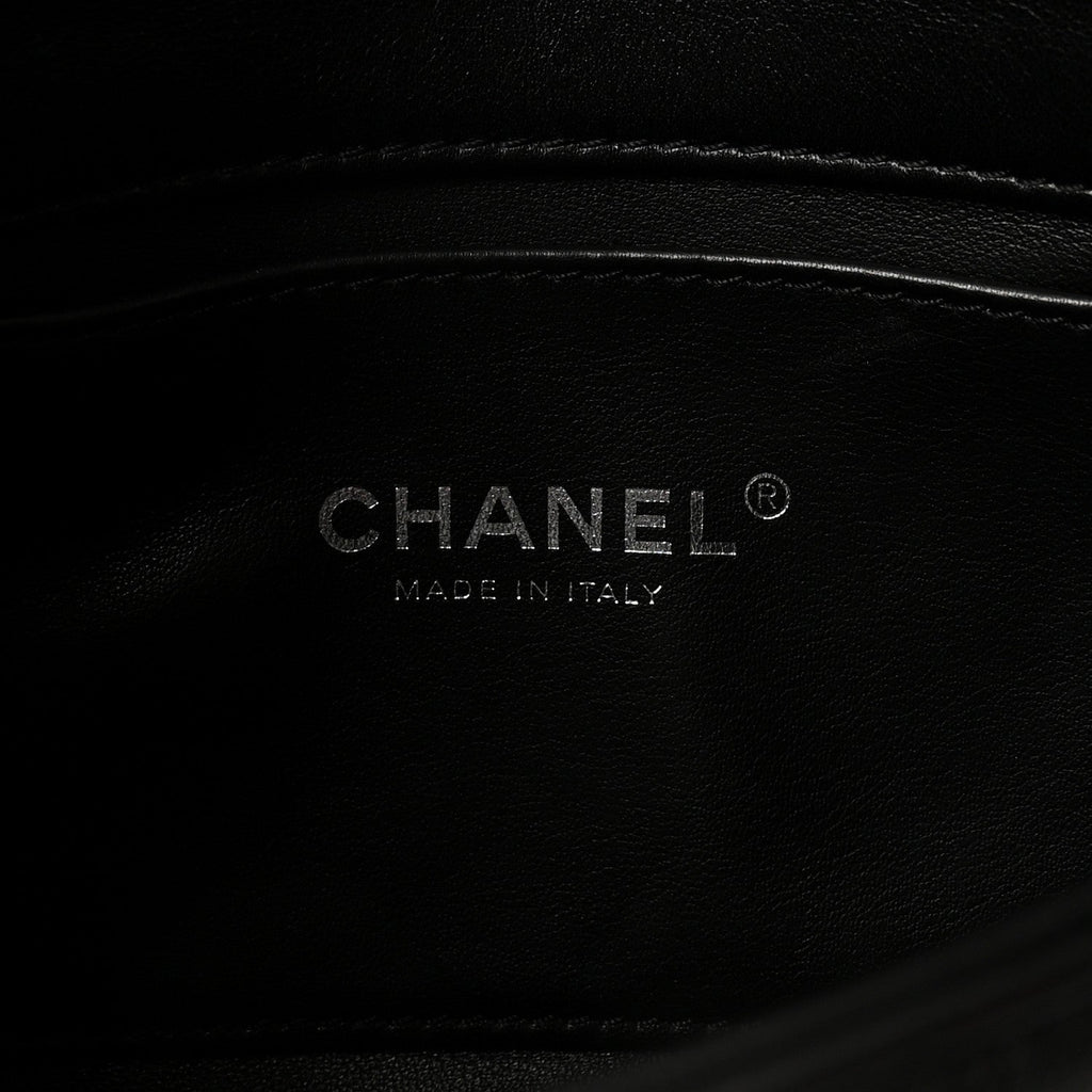 Lambskin Quilted Small Chain Rows Flap Black
