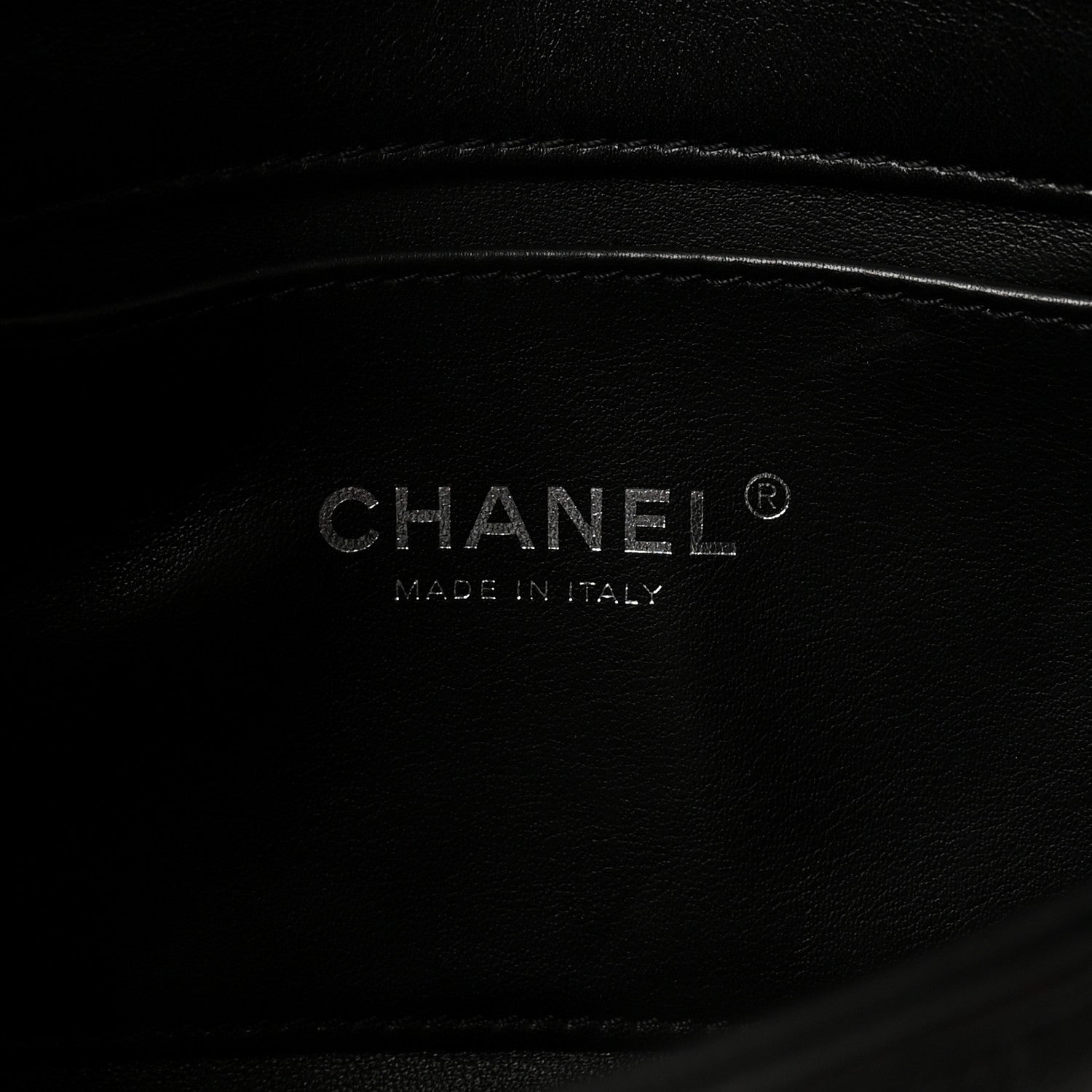 Lambskin Quilted Small Chain Rows Flap Black