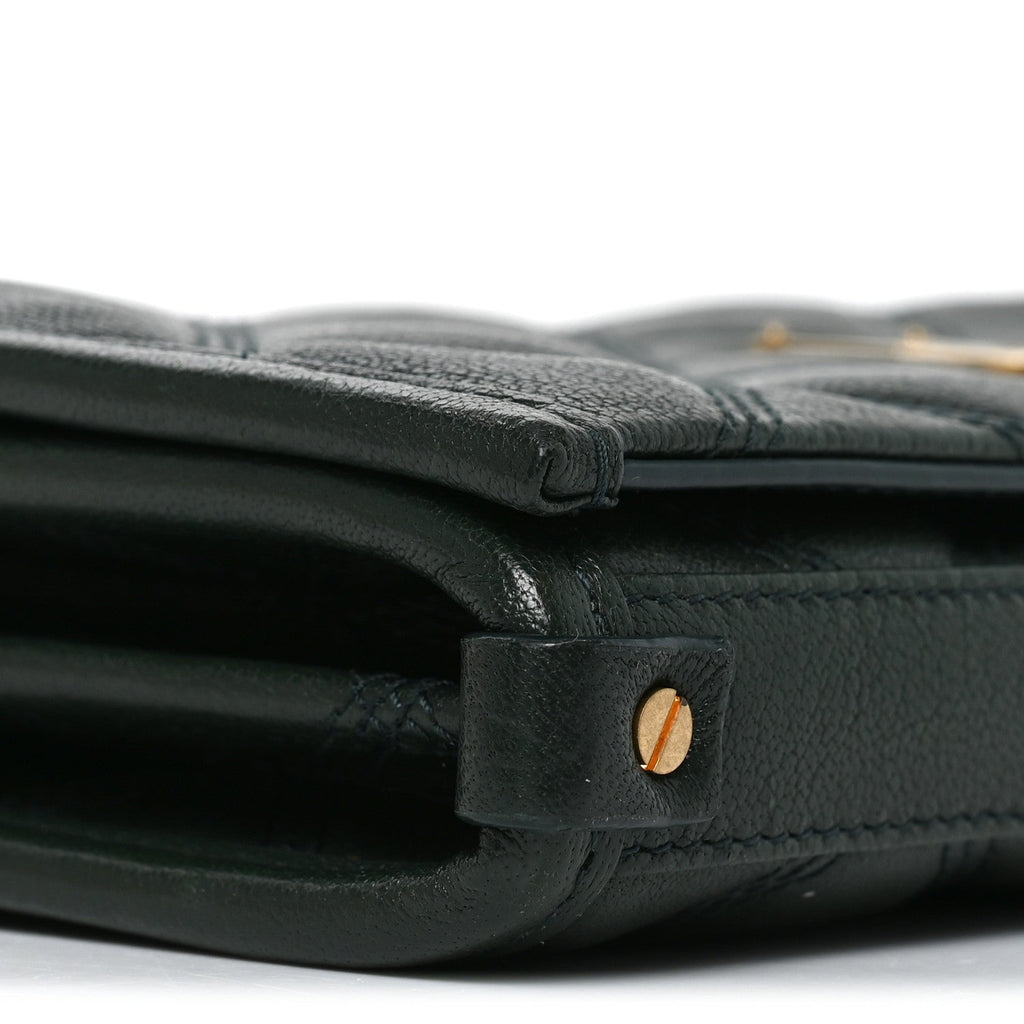 Lambskin Diamond Quilted Becky Chain Wallet Vert Fonce