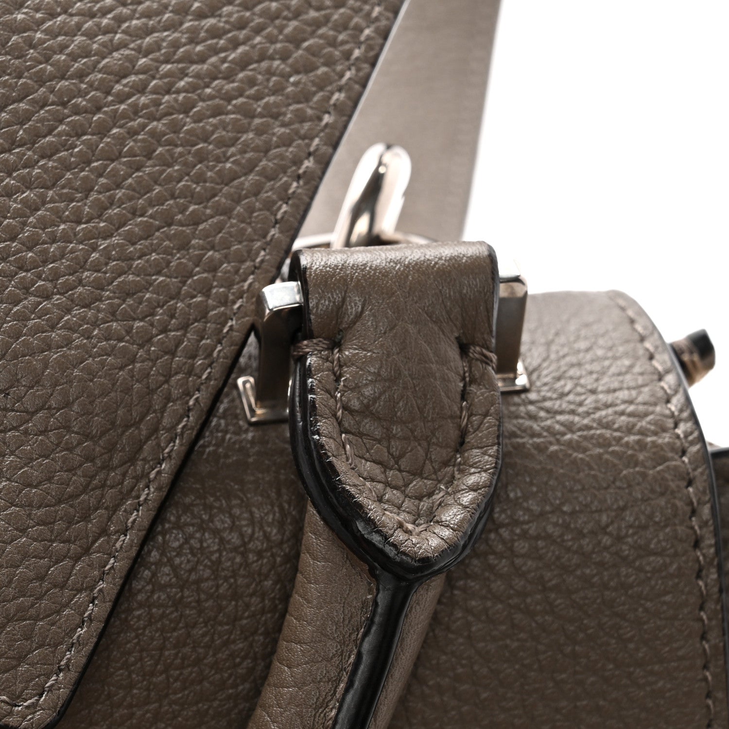 Drummed Calfskin Suede Medium Trapeze Souris