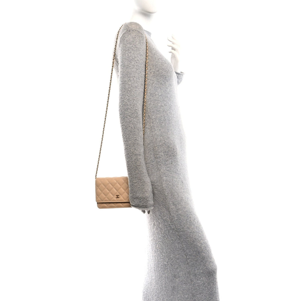 Caviar Quilted Wallet on Chain WOC Beige
