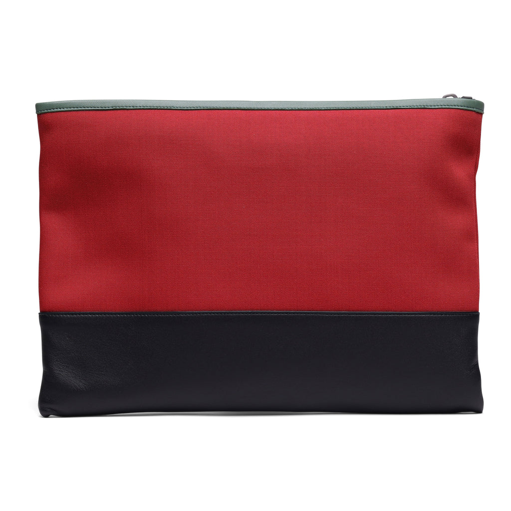 Bottega Veneta Men's Red Clutch