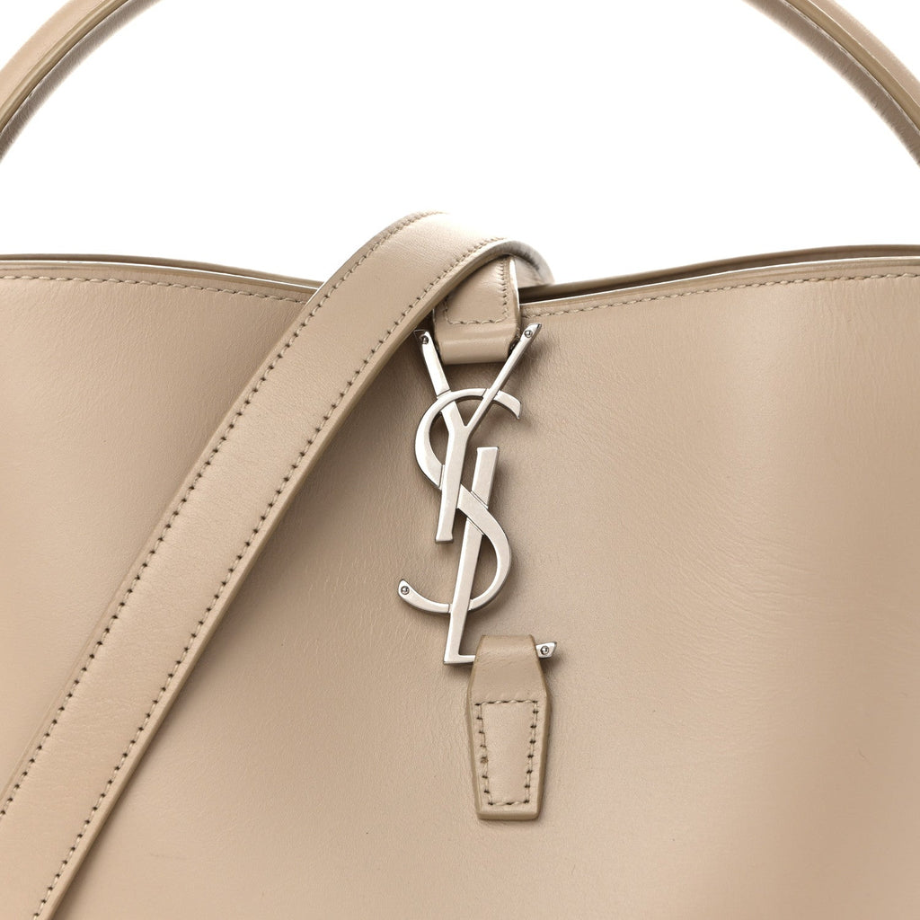 Shiny Calfskin Le 37 Small Bucket Bag Sea Salt