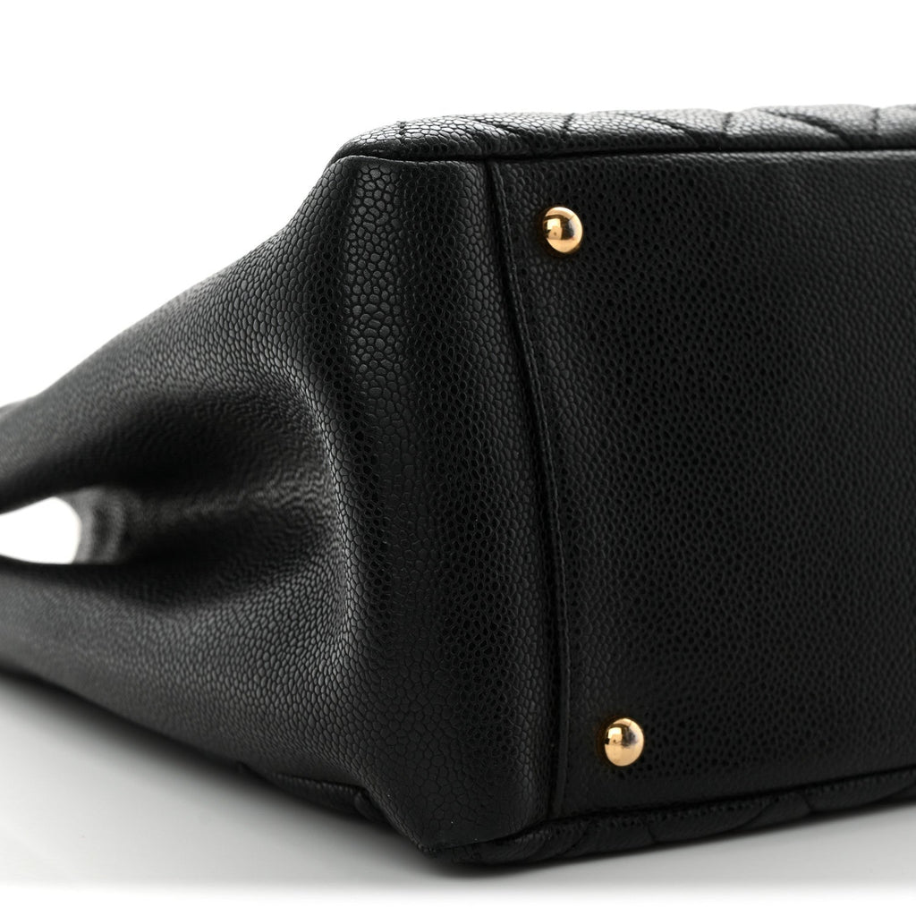 Caviar Quilted XL Grand Shopping Tote GST Black