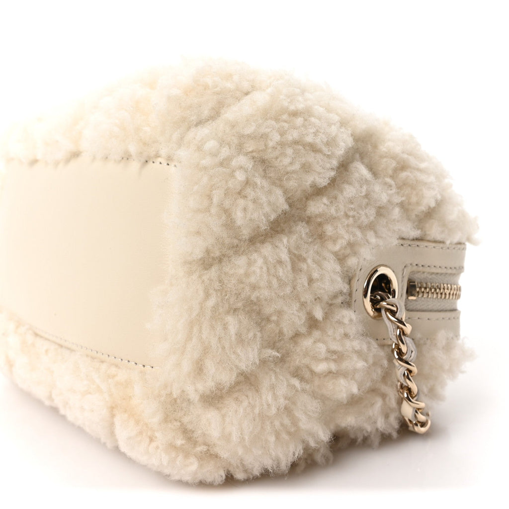 Shearling Quilted Barrel Clutch With Chain Beige