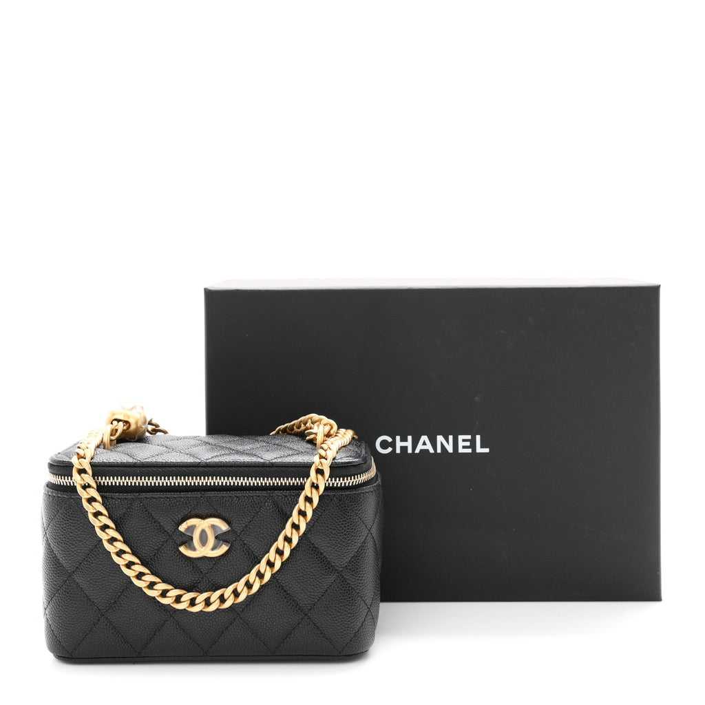 Caviar Quilted Sweetheart Vanity Case Black