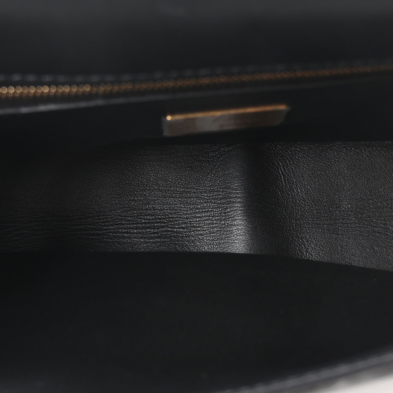 Nappa Small FF Embossed Midi Chain Baguette Black