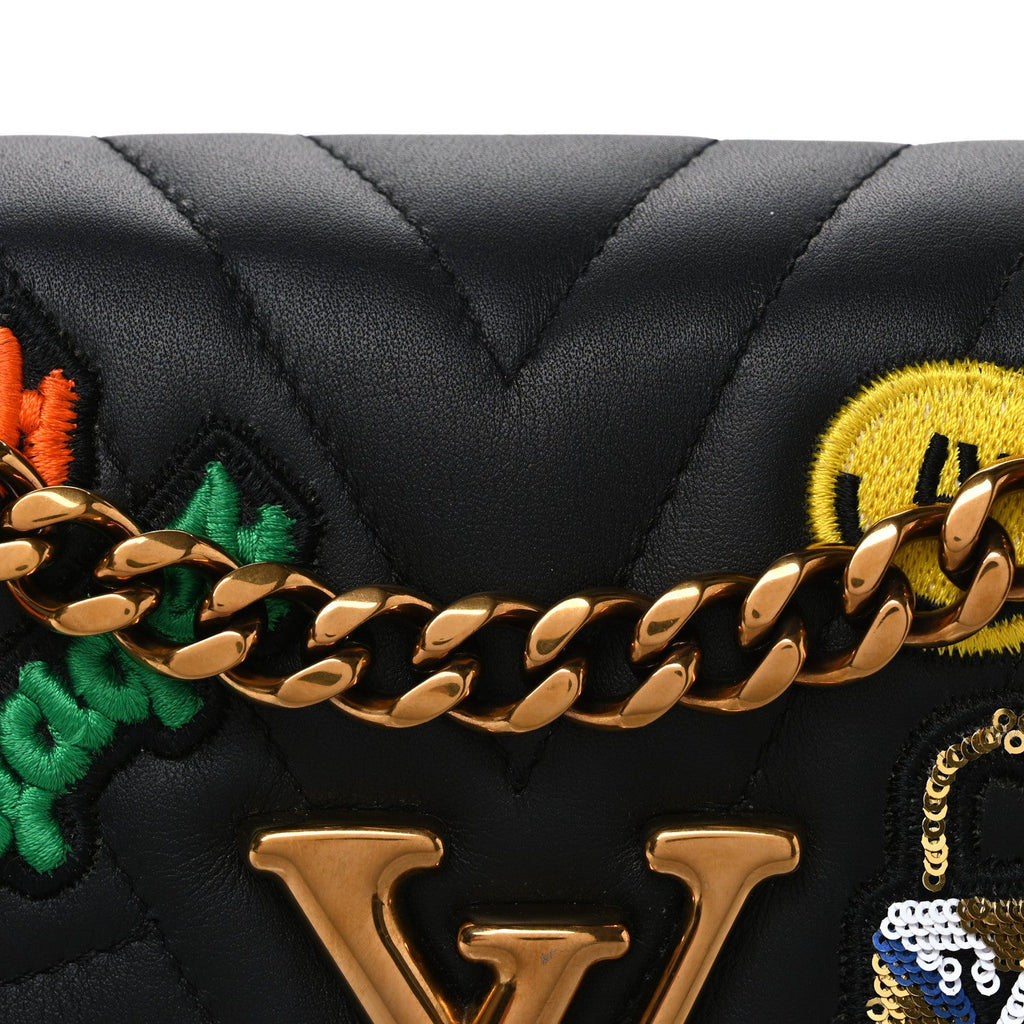 Calfskin Embroidered New Wave Chain MM Black