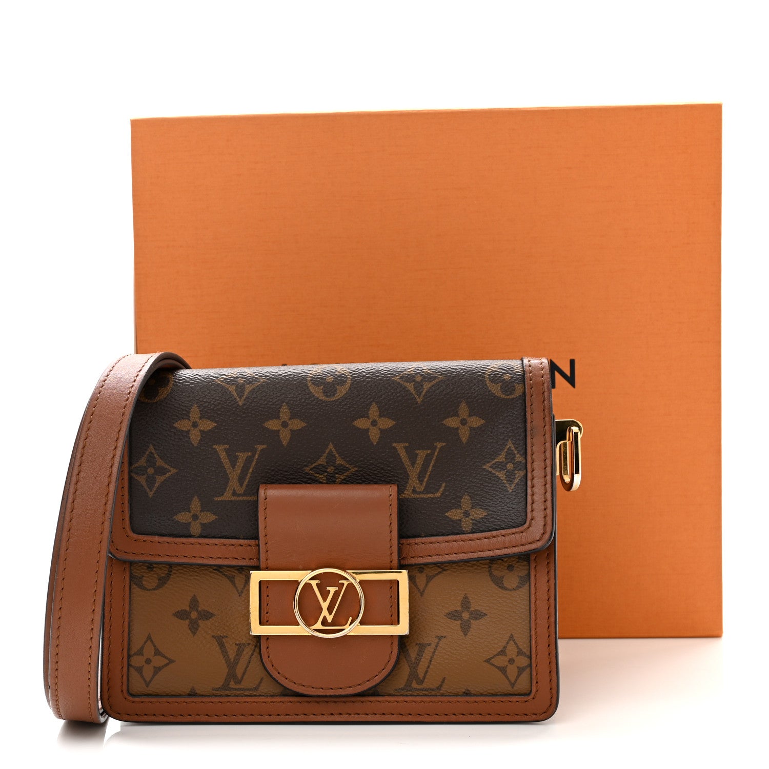 Reverse Monogram Dauphine Mini