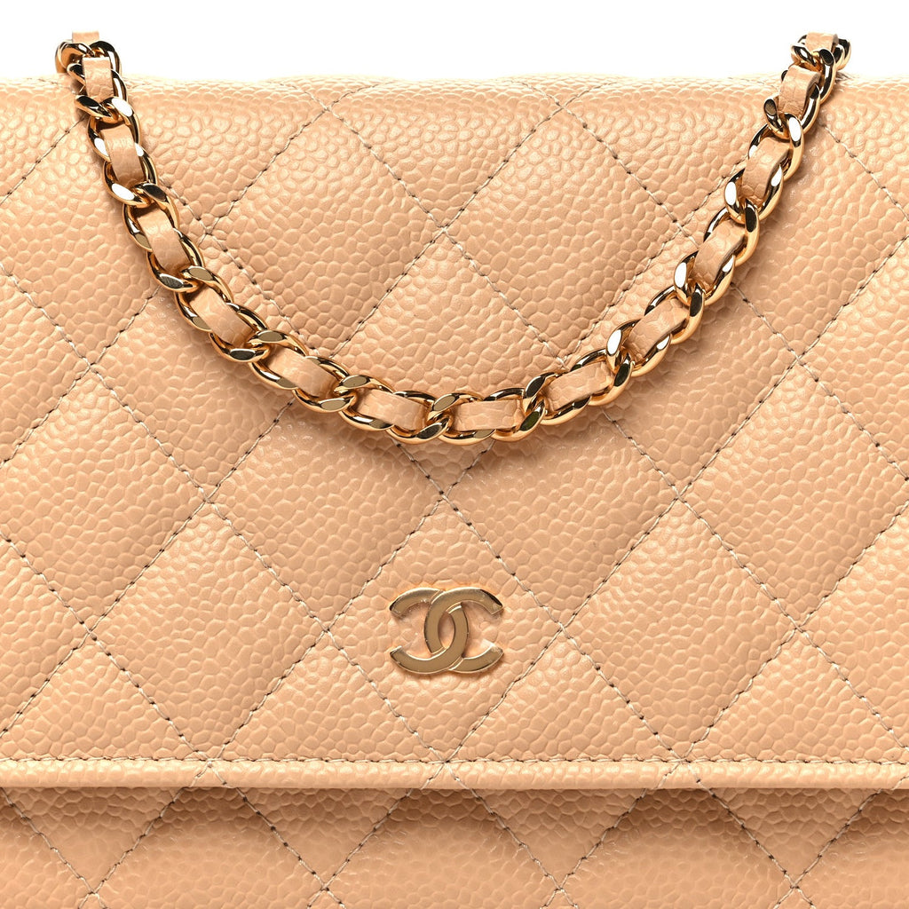 Caviar Quilted Wallet on Chain WOC Beige