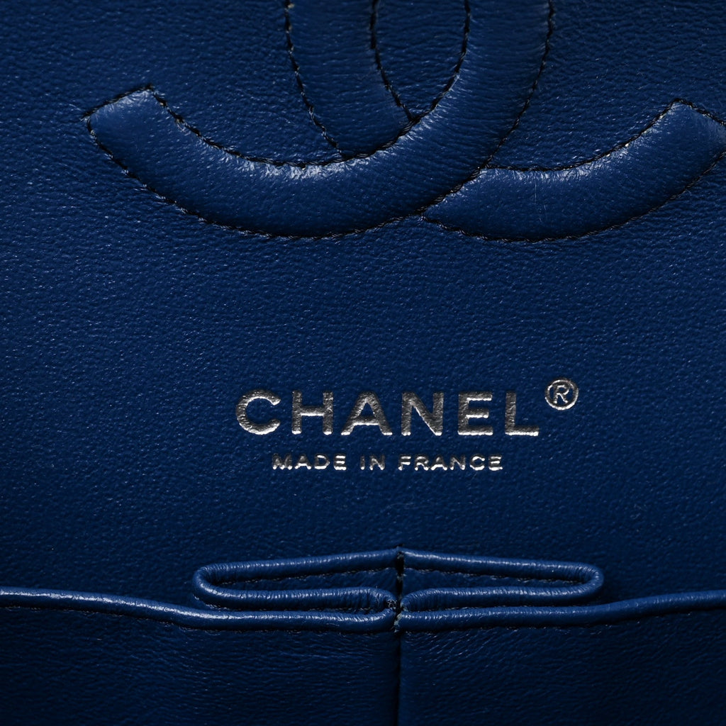 Caviar Chevron Quilted Medium Double Flap Blue