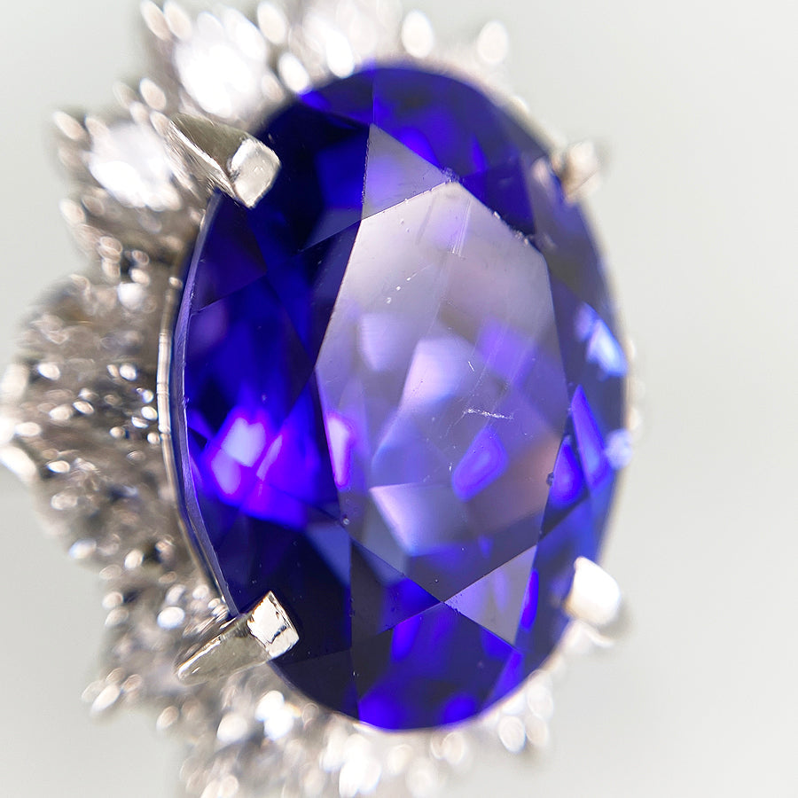 Ring Platinum Tanzanite