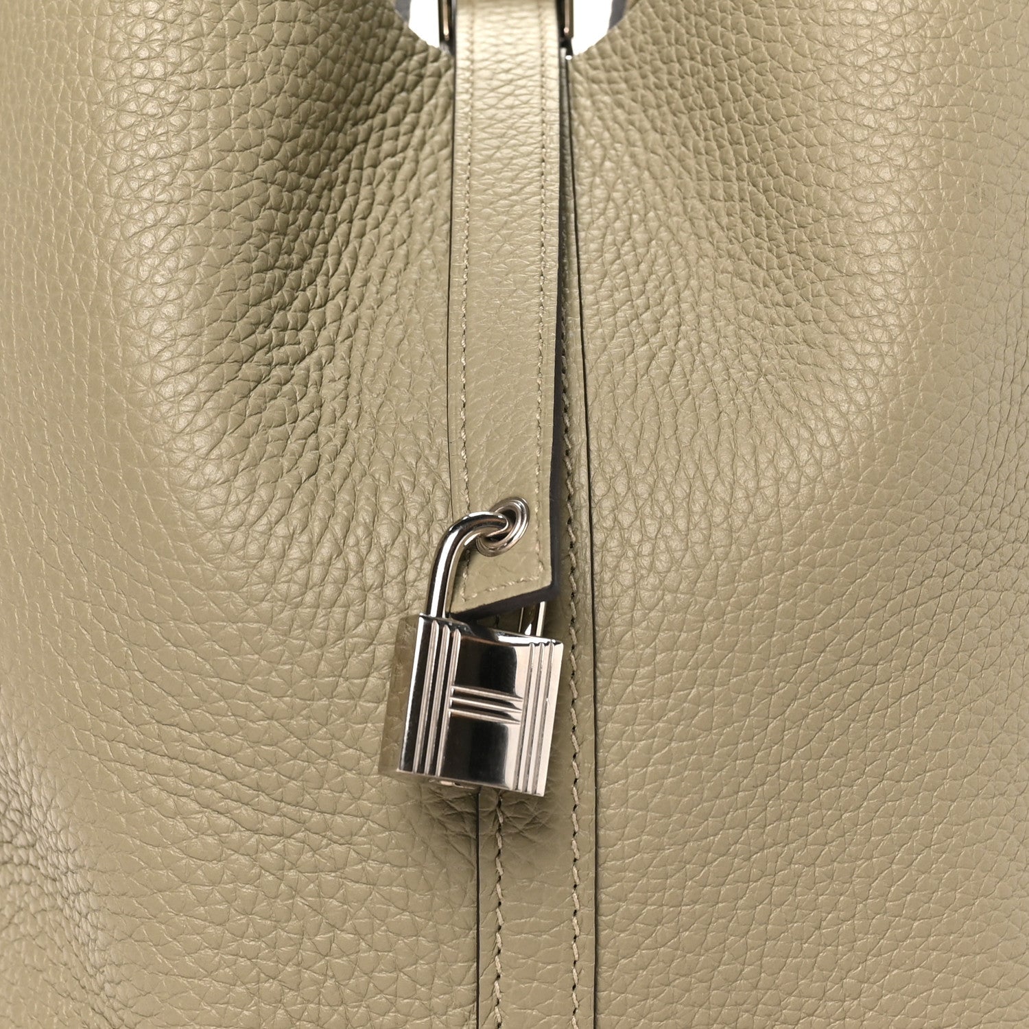 Taurillon Clemence Picotin Lock 22 MM Sauge