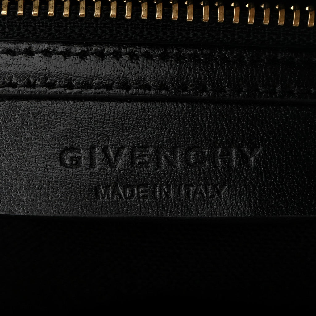 Shiny Lord Calfskin Medium Antigona Black