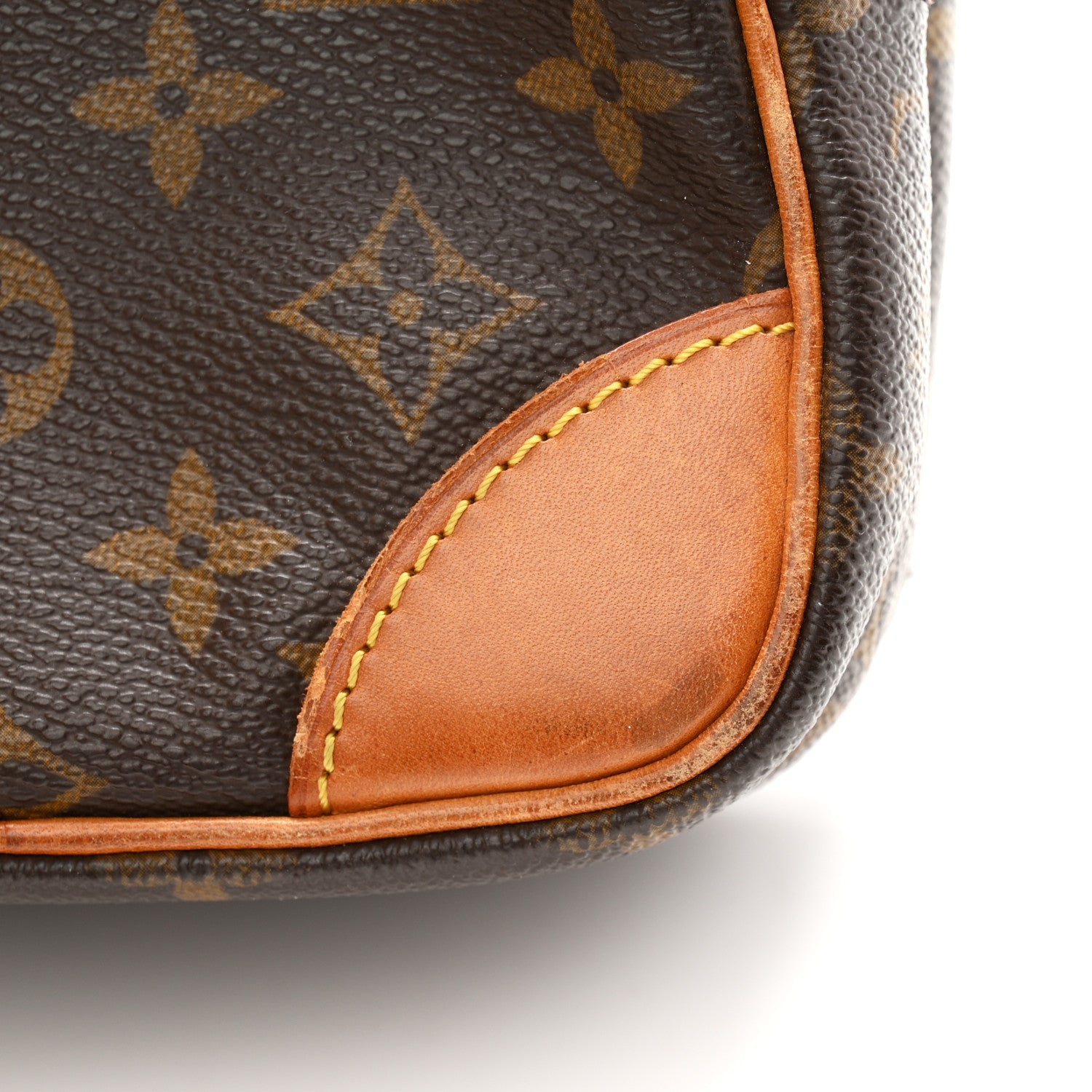 Monogram Amazone