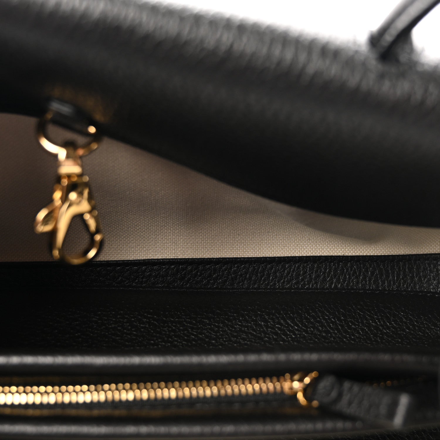 Grained Calfskin Stitched Urban Essentials Small Shopping Bag Black