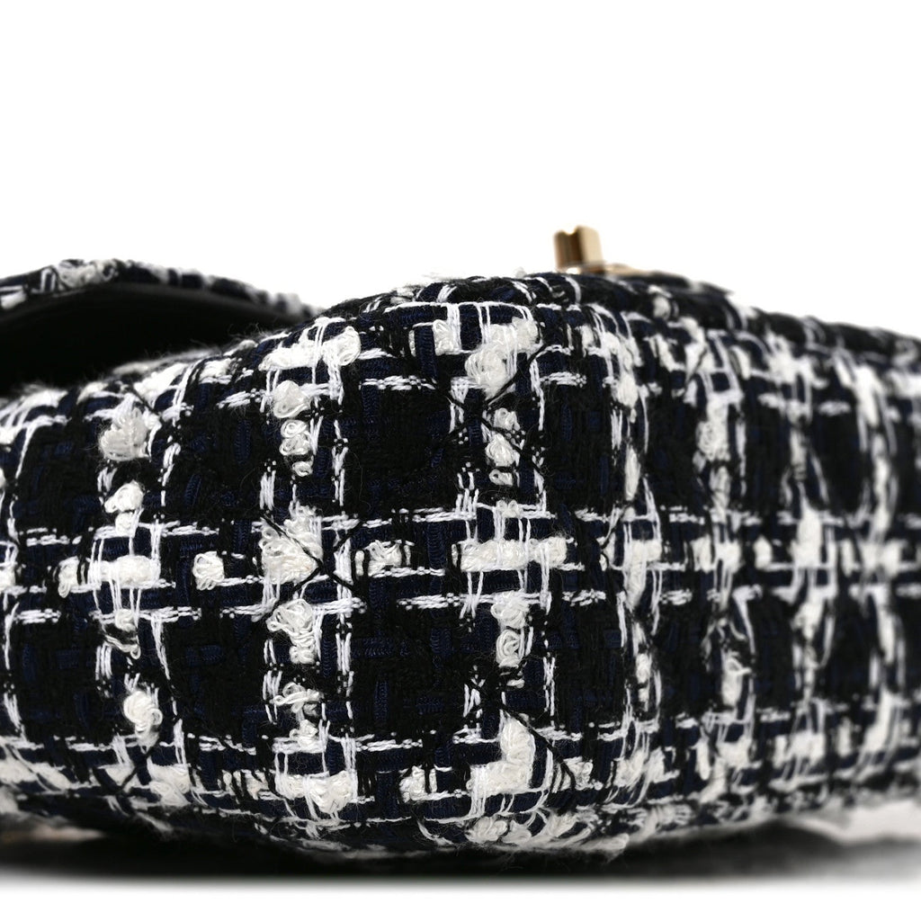 Tweed Resin Quilted Mini Heart Square Flap Navy White Black