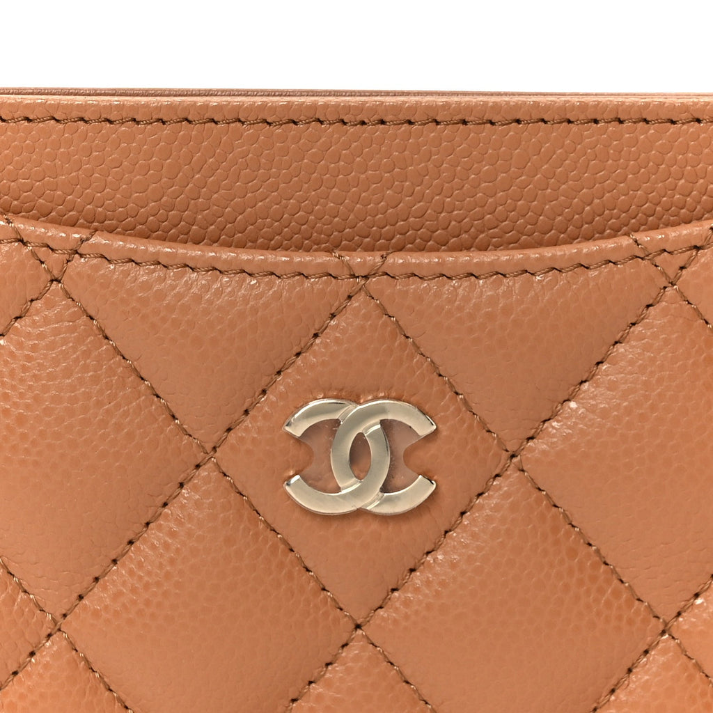 Caviar Quilted Card Holder Brown