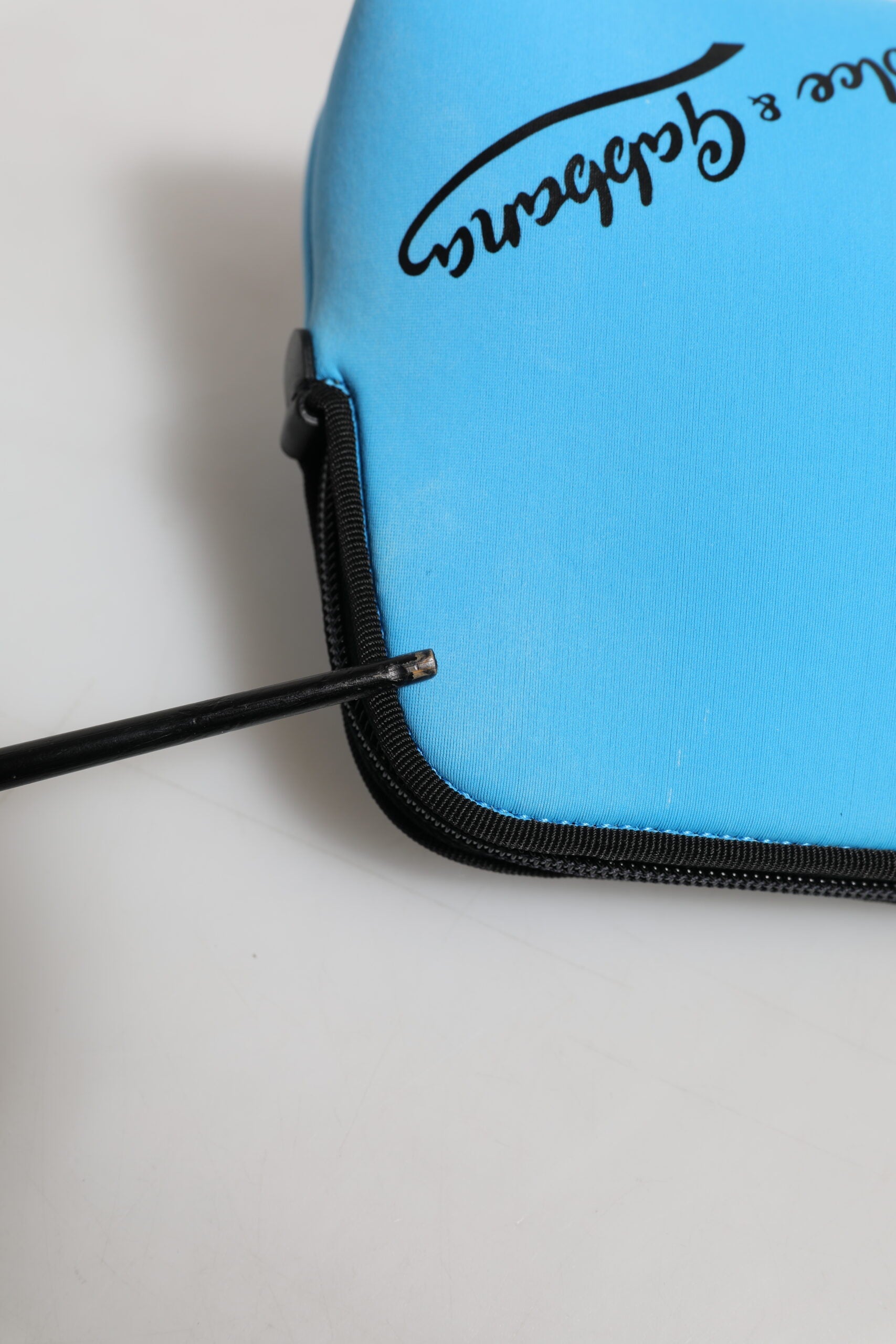 Dolce & Gabbana Blue Nylon DG Logo Print Clutch Zip Pouch Women's Bag ( )