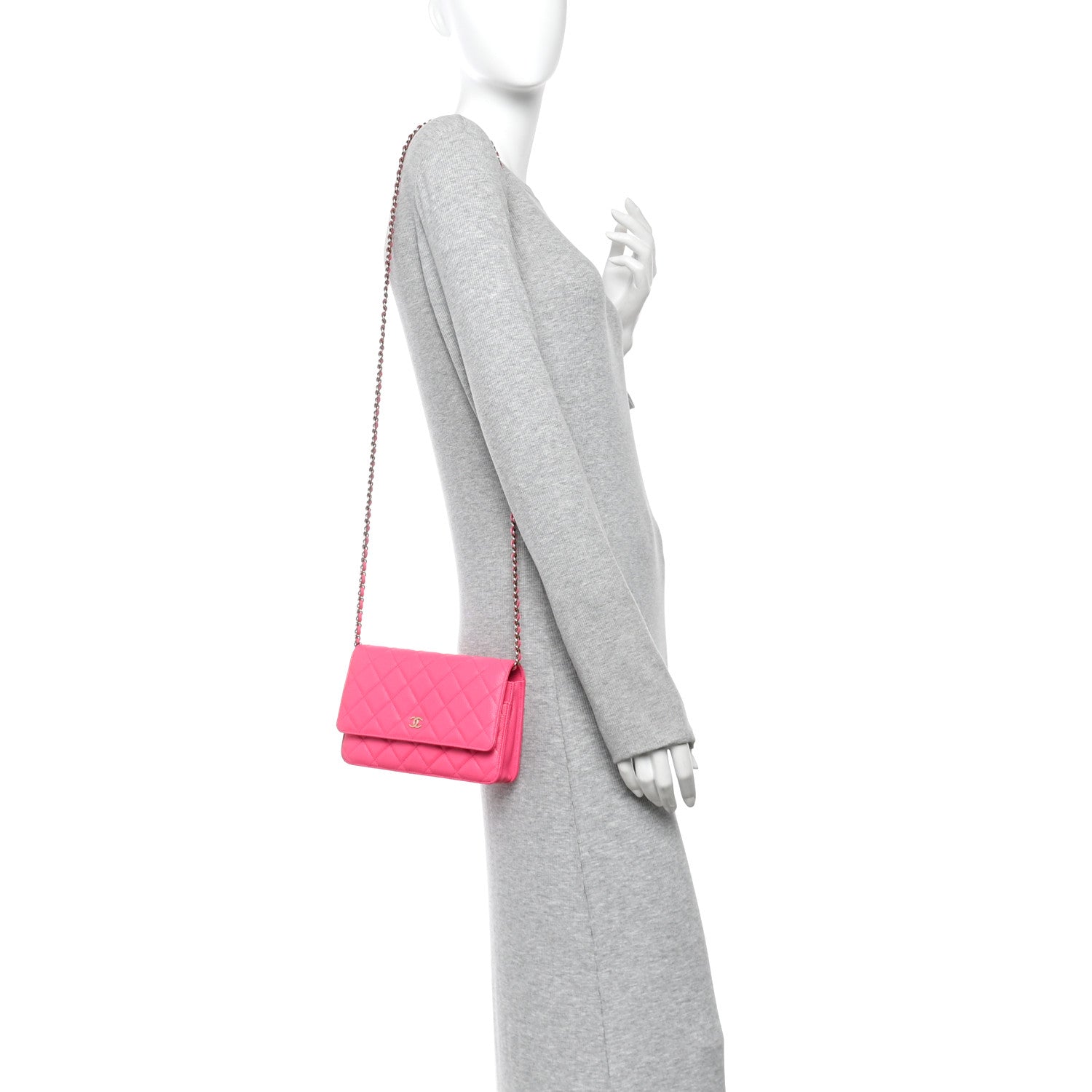 Caviar Quilted Wallet on Chain WOC Fuchsia