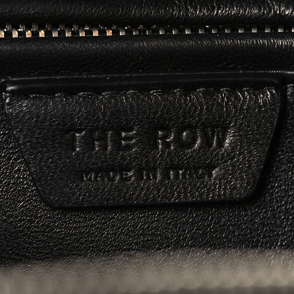 Matte Grained Calfskin India 10 Black