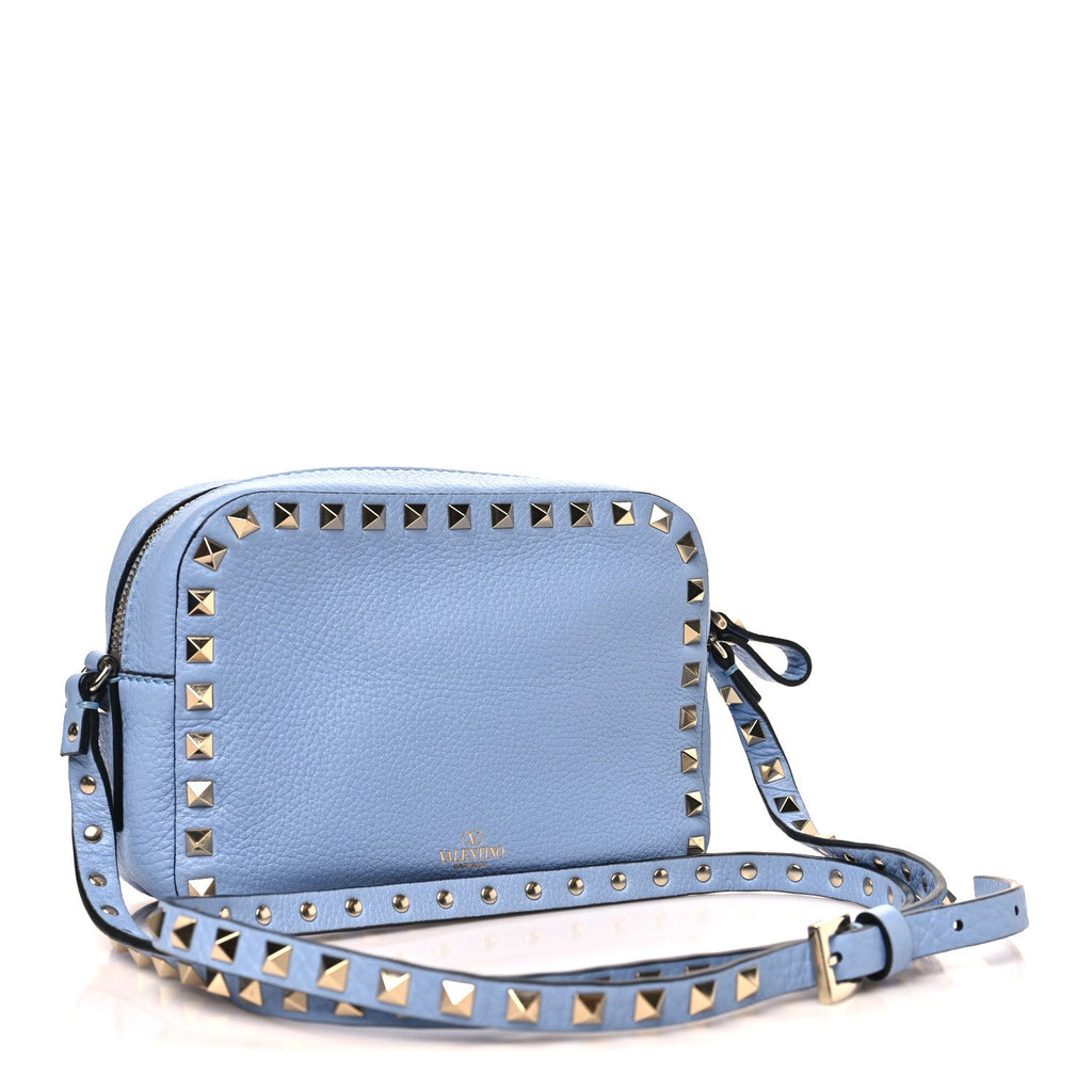Pebbled Calfskin Rockstud Camera Crossbody Bag Niagara
