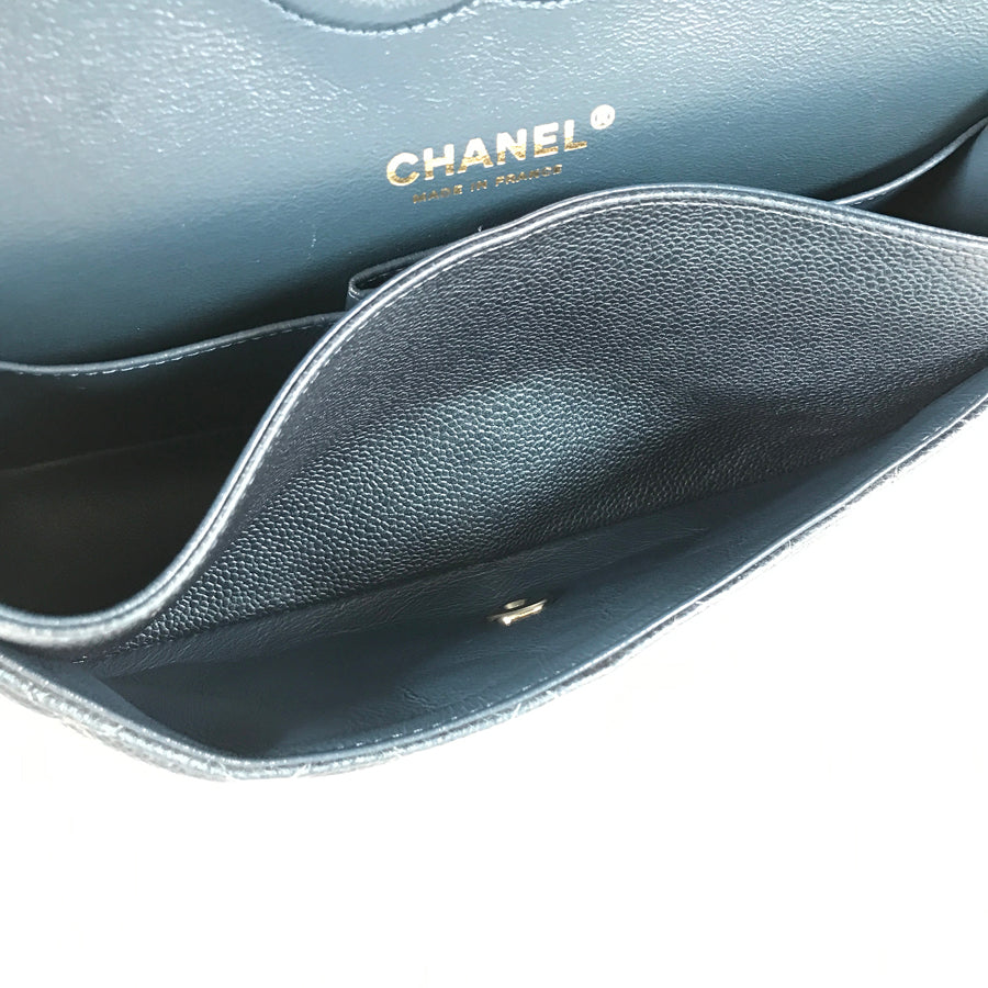 CHANEL Matelasse 25 Shoulder bag