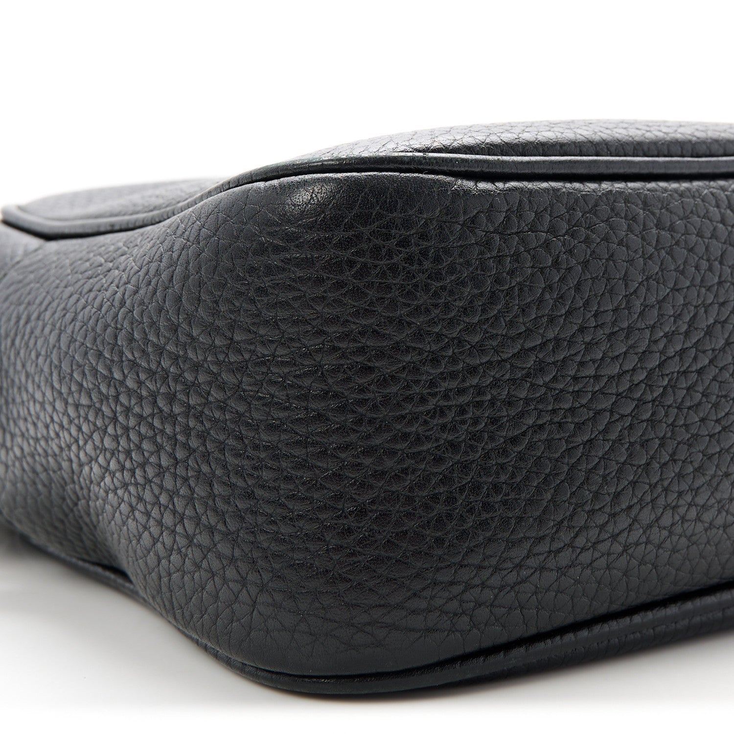 Pebbled Calfskin Small Soho Disco Bag Black