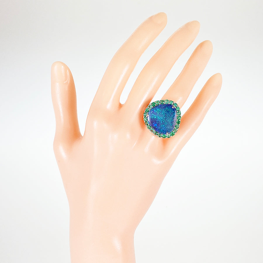 Ring Platinum Black Opal
