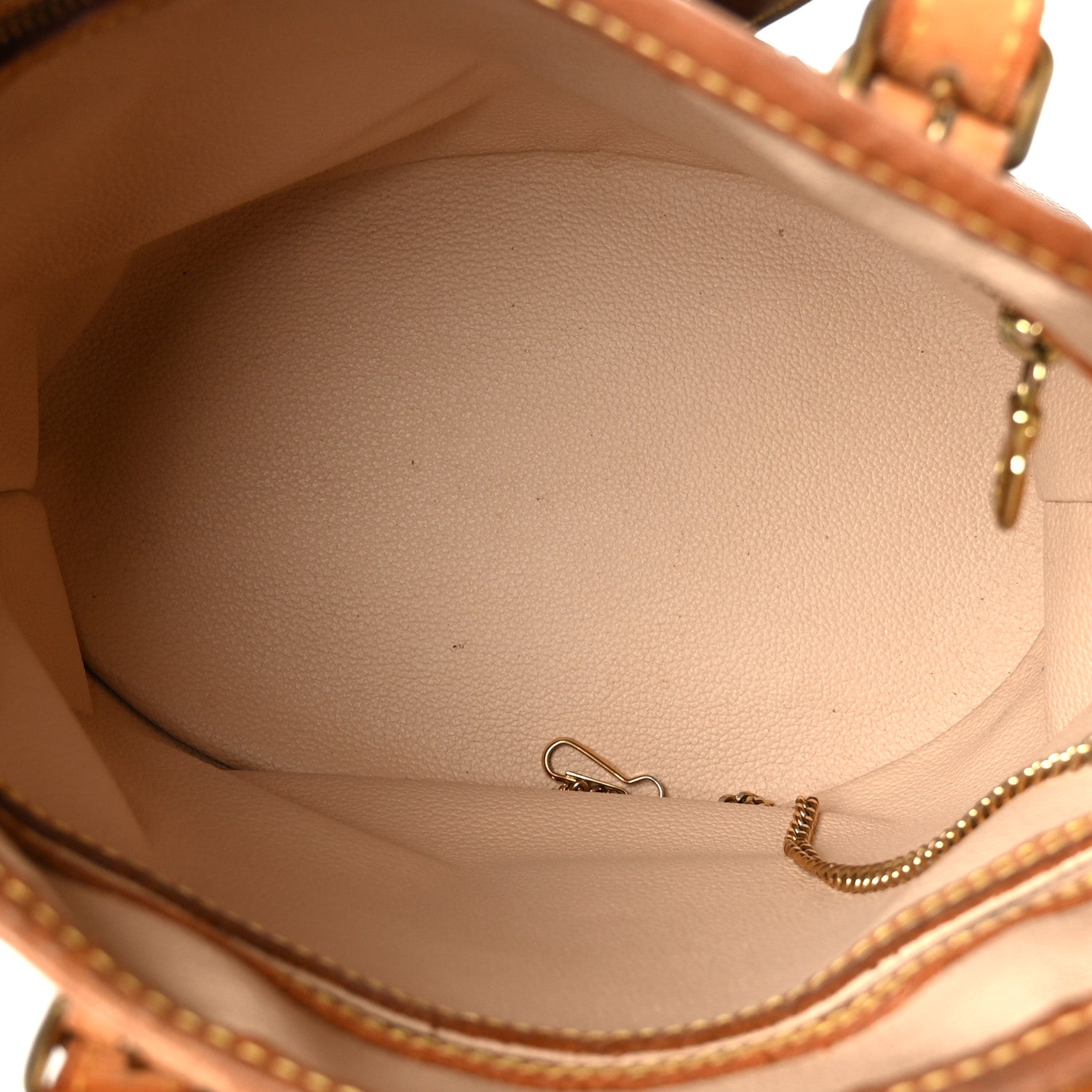 Monogram Petit Bucket 23