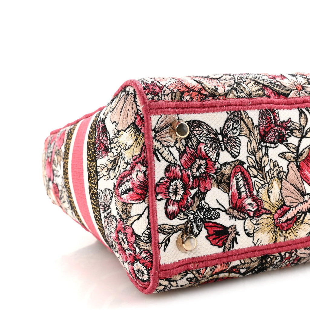 Canvas Embroidered Butterfly Print Medium Lady D-Lite  Multicolor