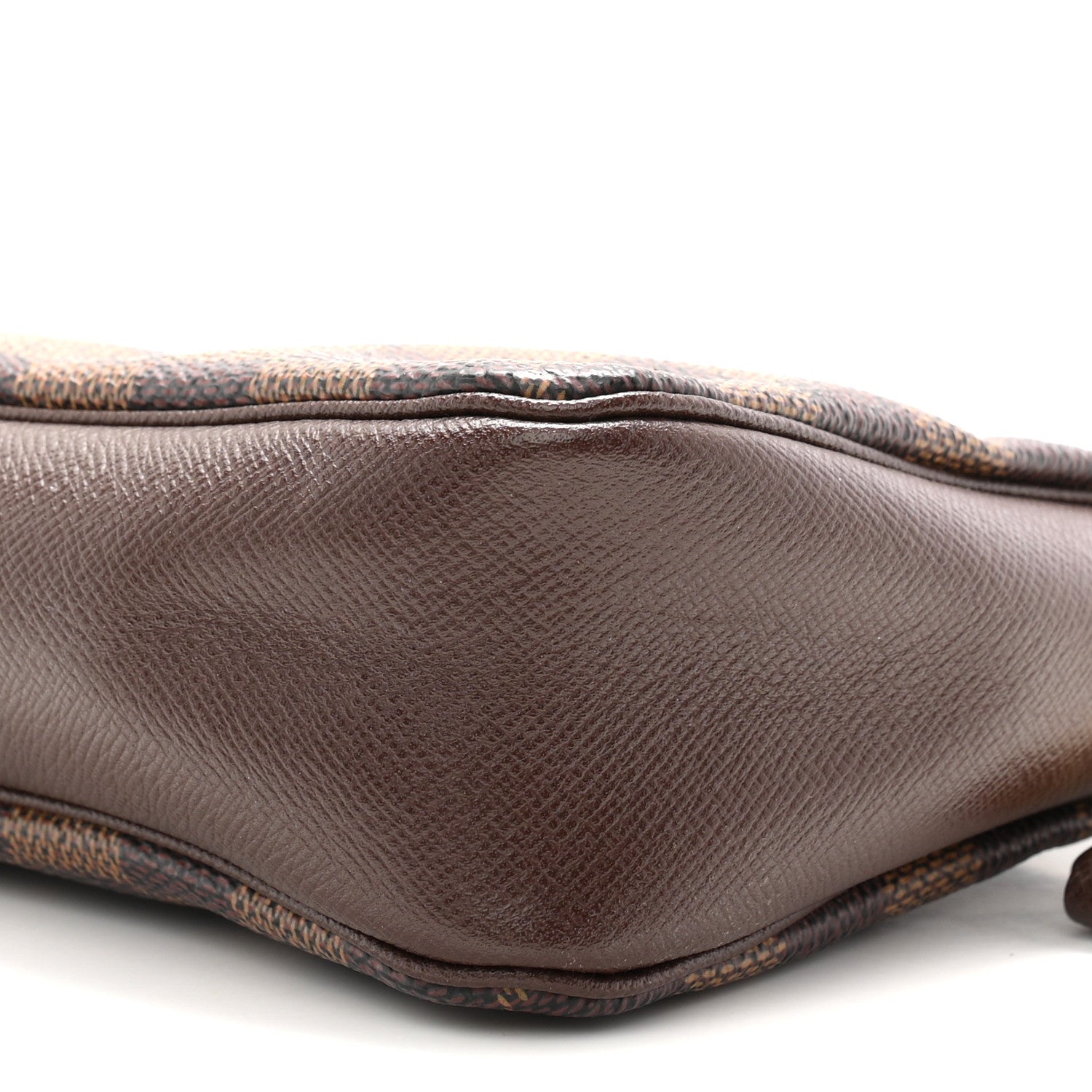 Damier Ebene Trousse Make Up Bag Pochette