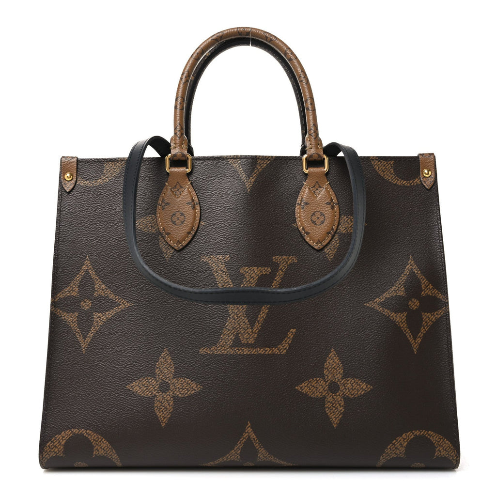 Reverse Monogram Giant Onthego MM