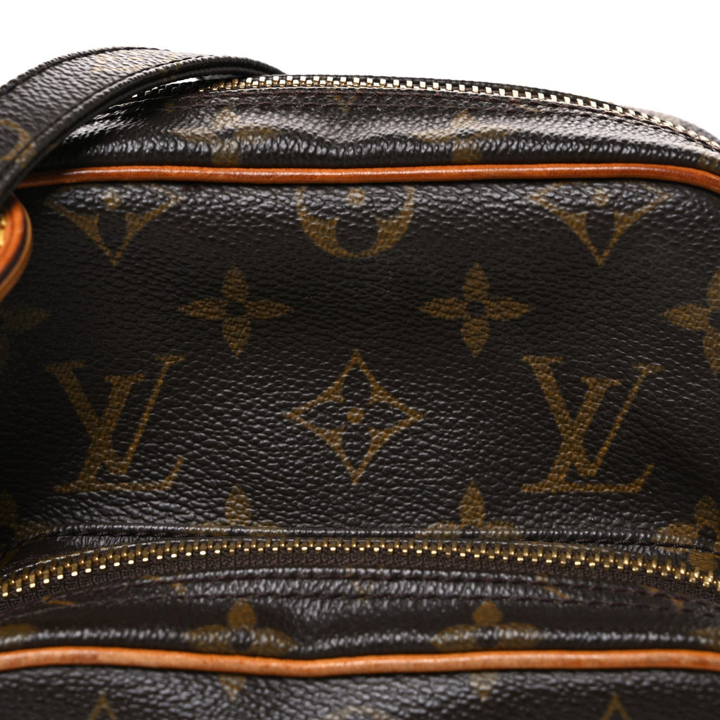 Monogram Amazone