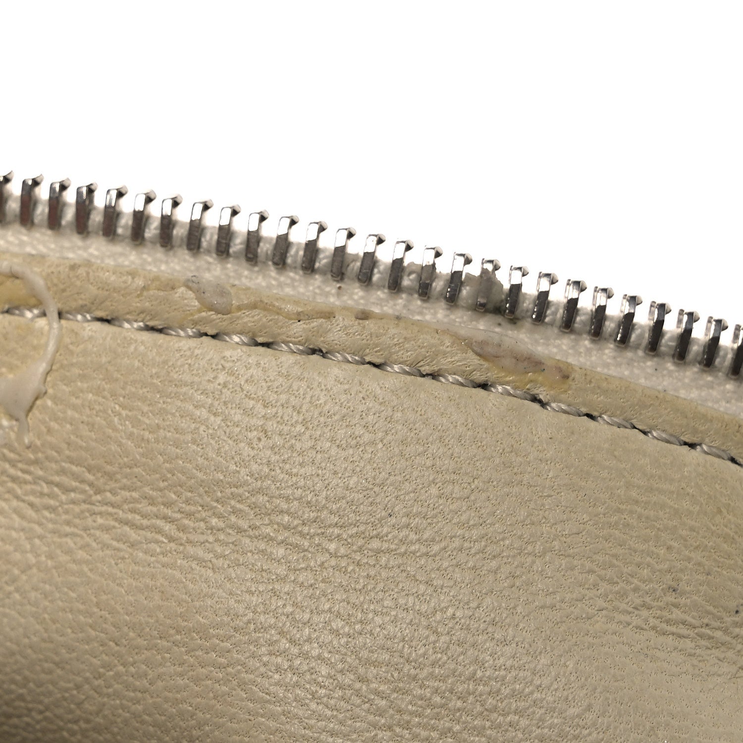 Grained Calfskin 90's Bag Ivory