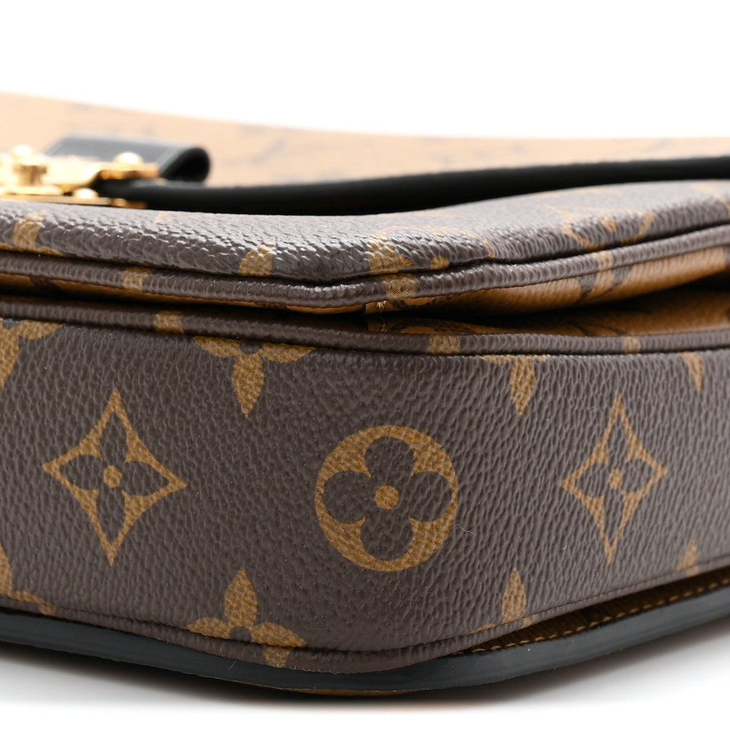 Reverse Monogram Pochette Metis