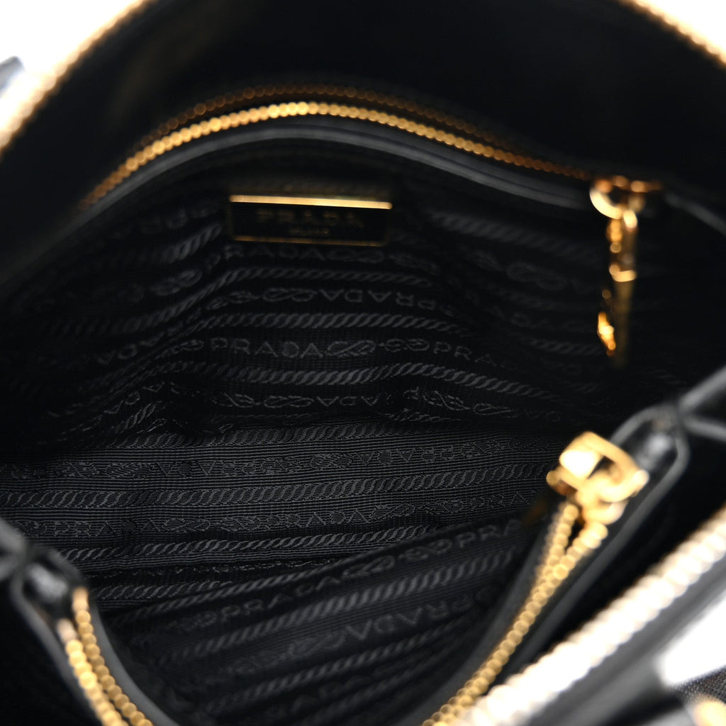 Saffiano Lux Small Promenade Tote Black