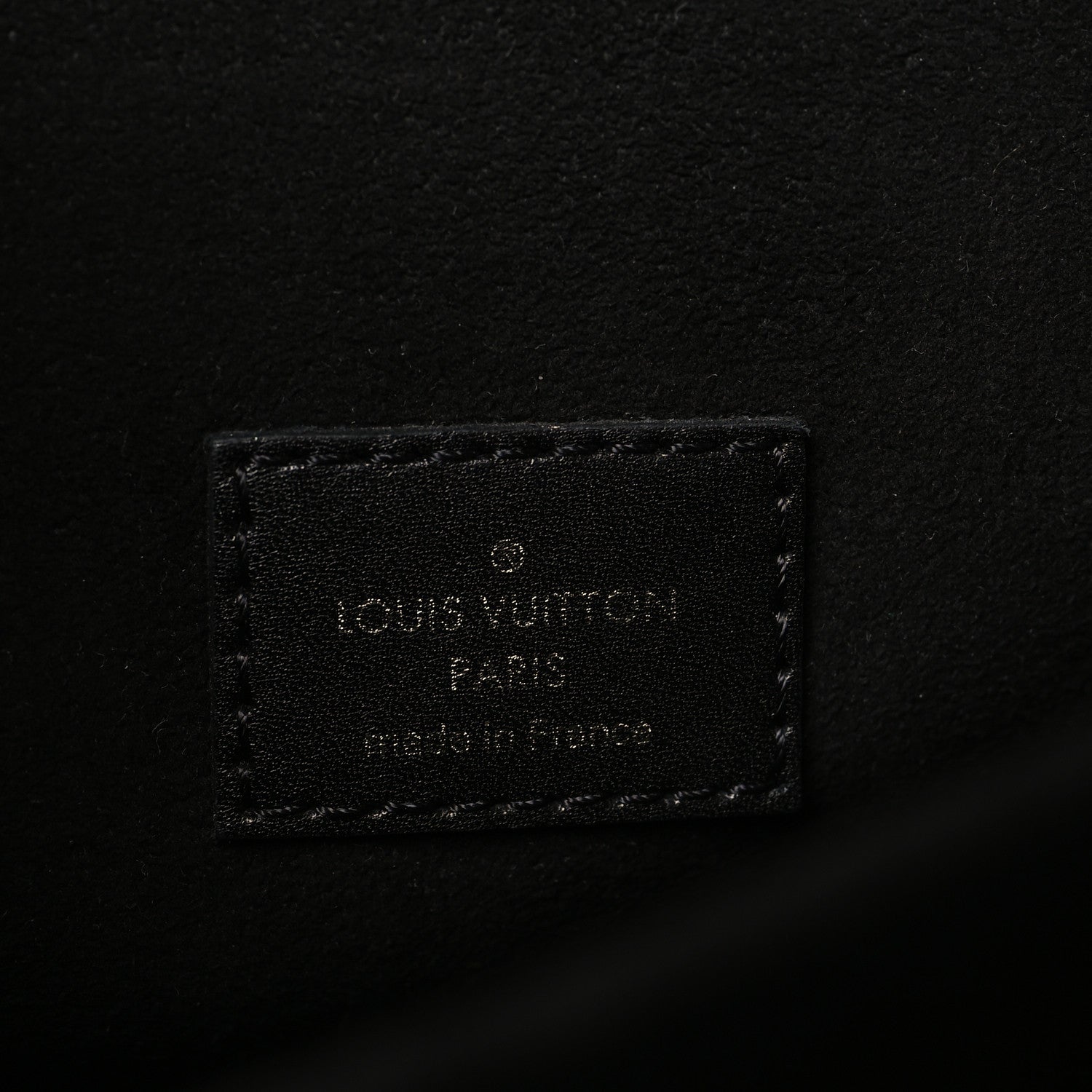 Reverse Monogram Pochette Metis