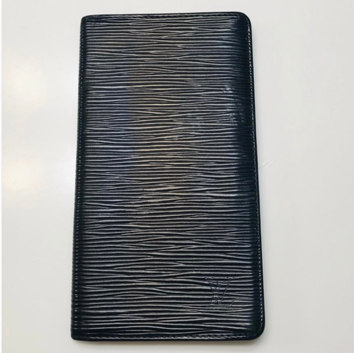 LOUIS VUITTON Epi Wallet Black
