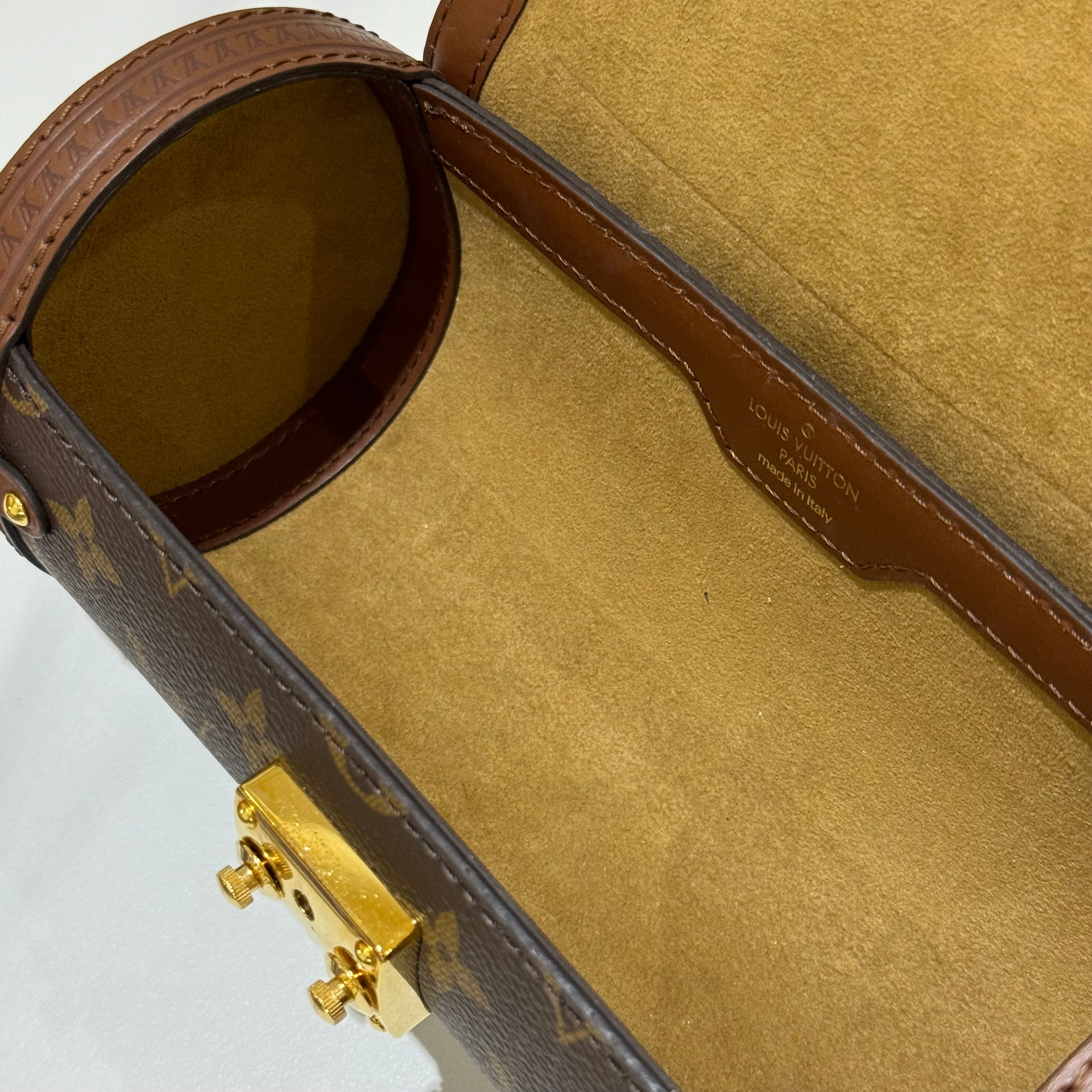 LV PAPILLON TRUNK